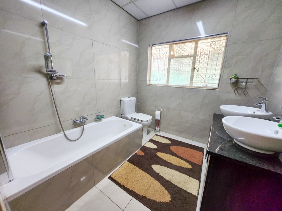 3 Bedroom Property for Sale in Stilfontein Ext 4 North West